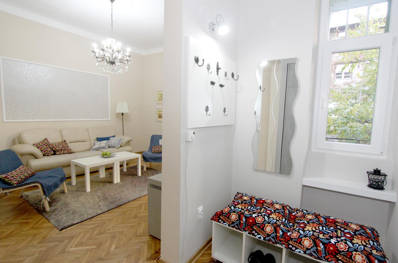 City Center Apartment Mika Belgrád Kültér fotó