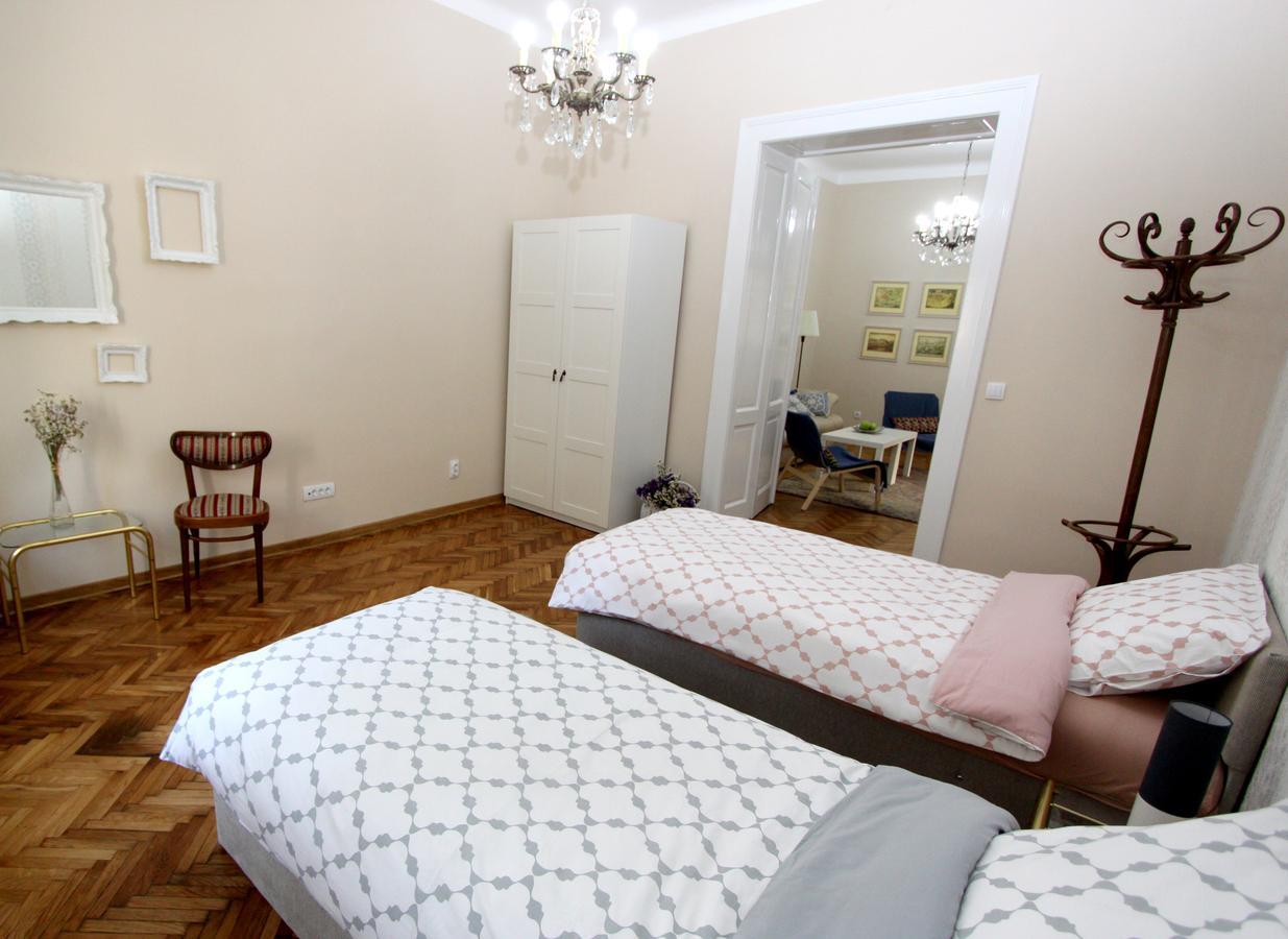 City Center Apartment Mika Belgrád Kültér fotó