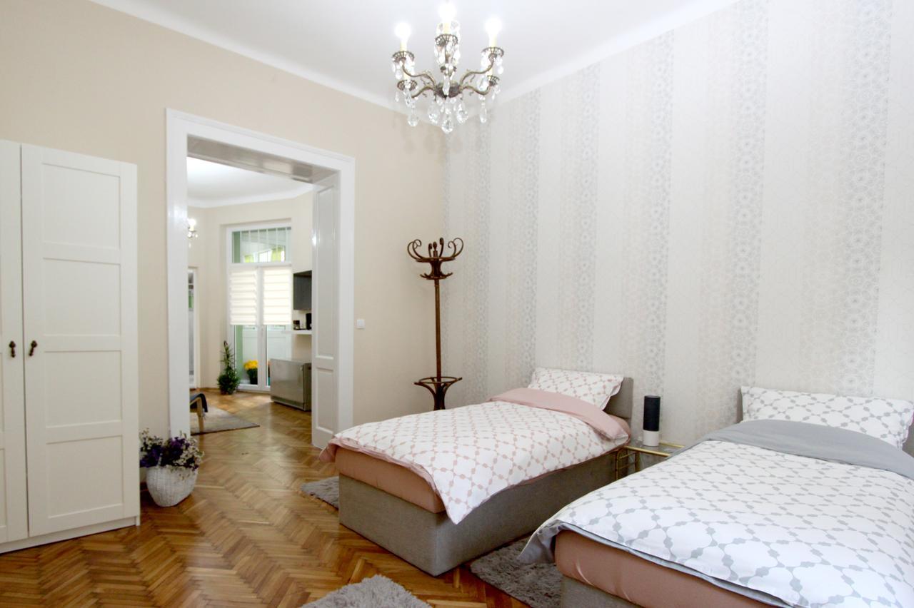 City Center Apartment Mika Belgrád Kültér fotó