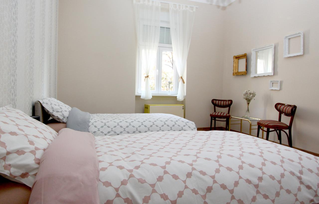 City Center Apartment Mika Belgrád Kültér fotó