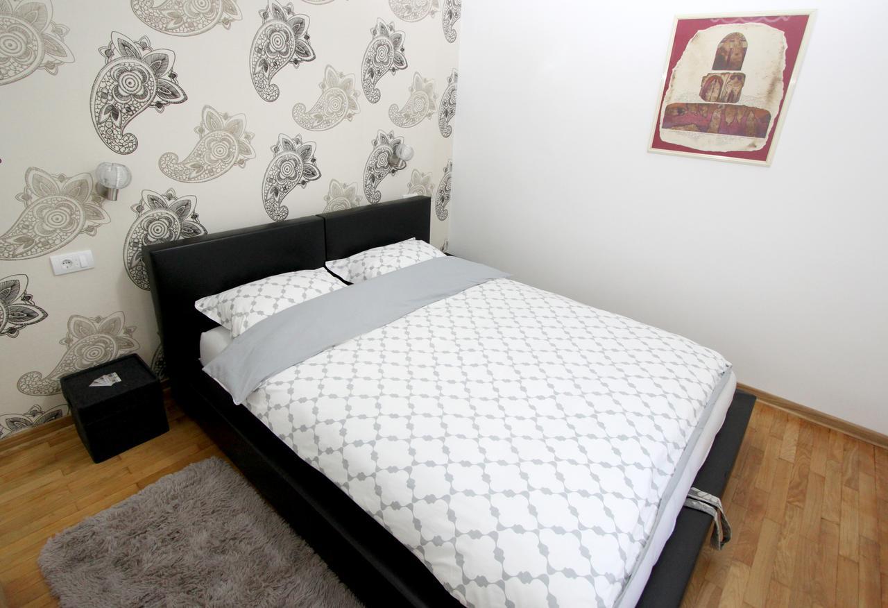 City Center Apartment Mika Belgrád Kültér fotó